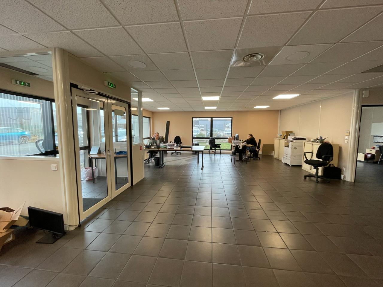 Local d'activité Saint-Priest 2750m² Location local d'activité Saint-Priest Rhône OLACT2530457 7